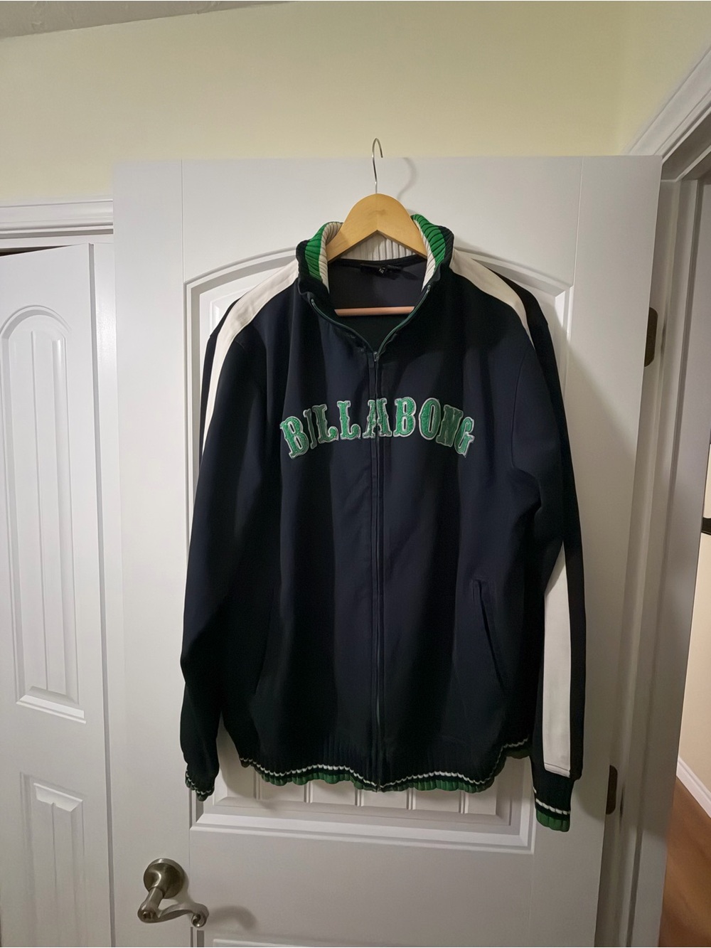 Vintage Billabongs Men's Track Jacket Navy with Green Trim(read Description)